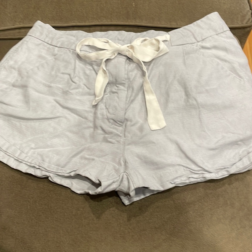 Aritzia - Wilfred Allant shorts